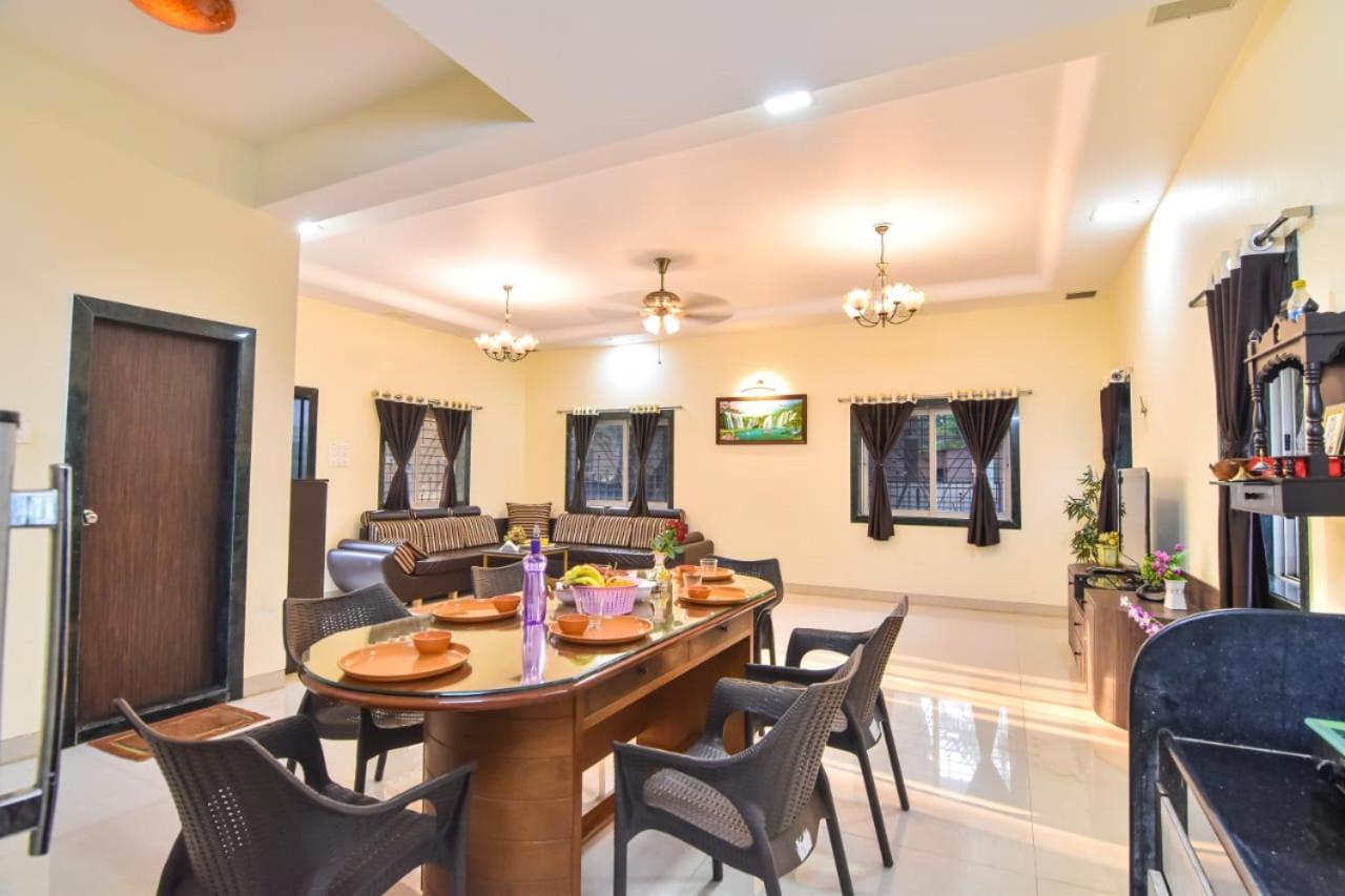 Вілла Pine View 2Bhk Лонавла Екстер'єр фото