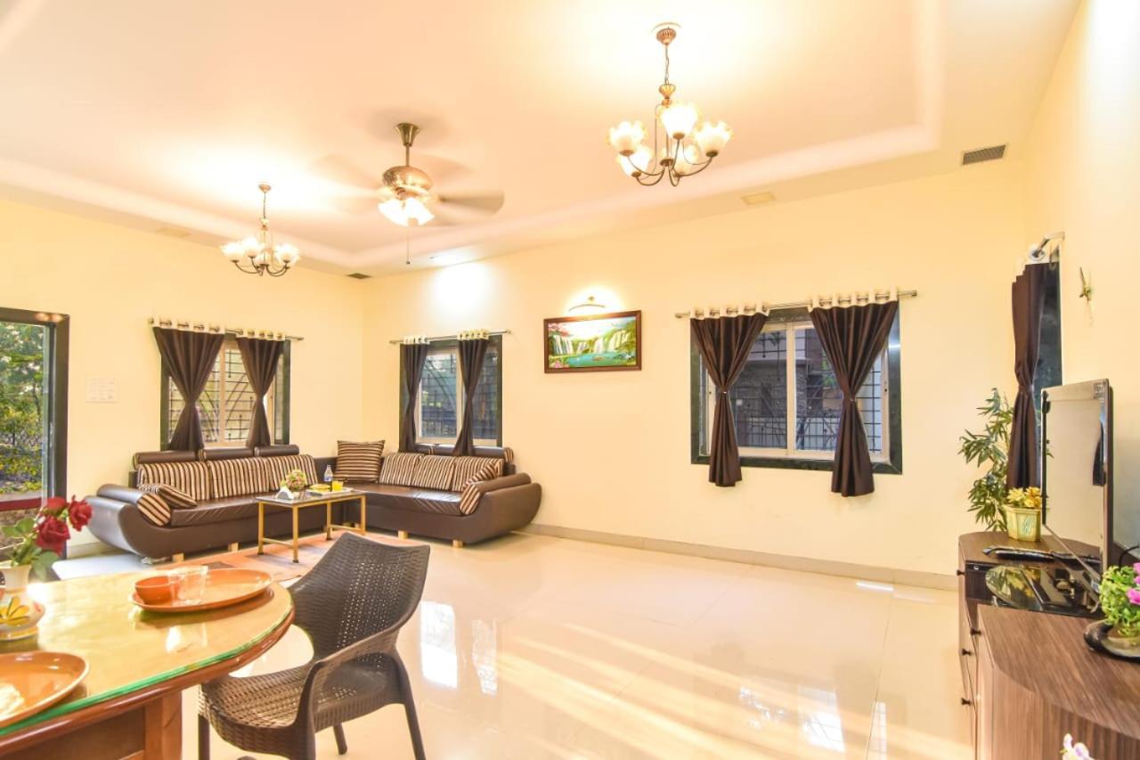 Вілла Pine View 2Bhk Лонавла Екстер'єр фото